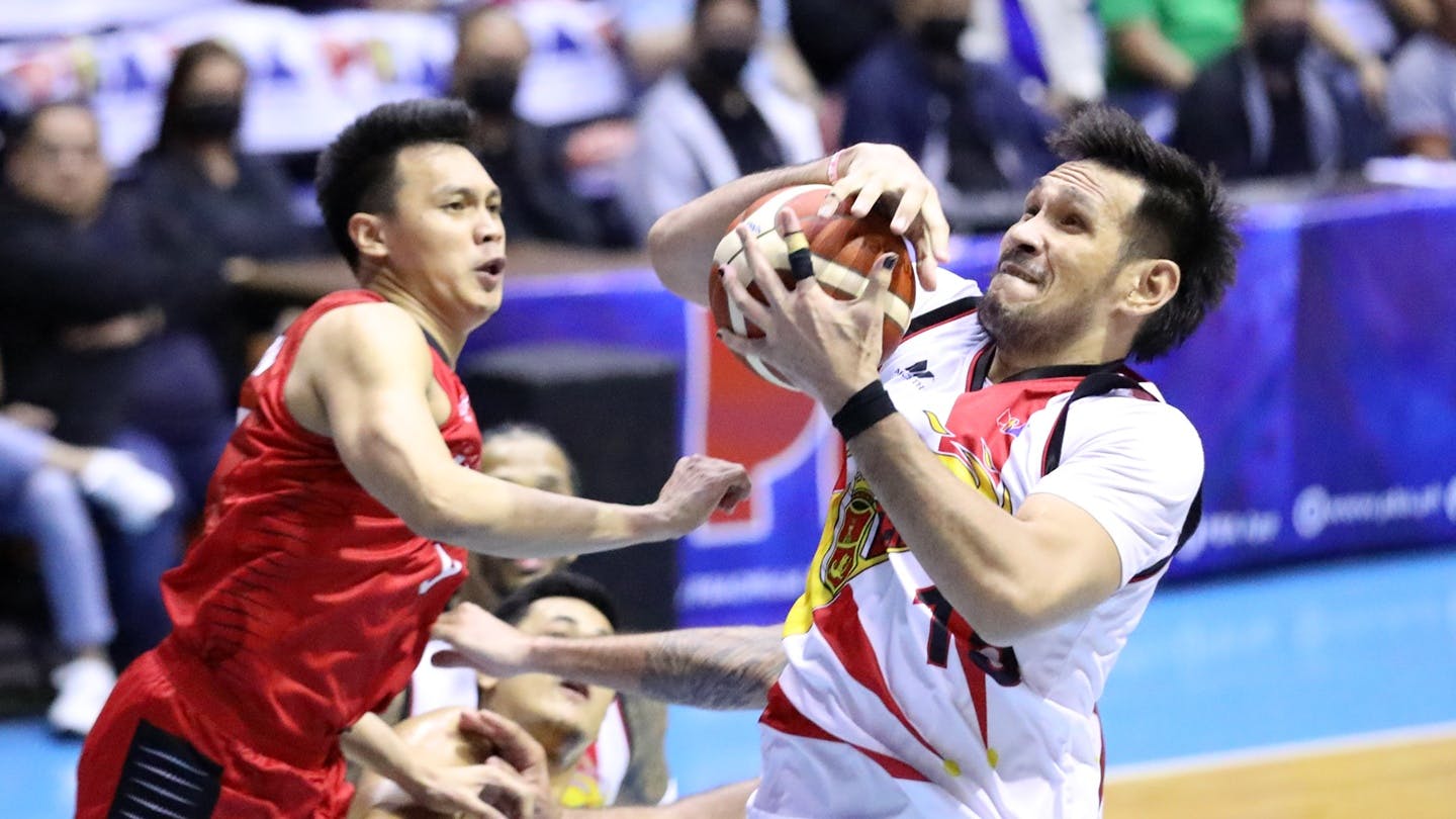 Yikes! June Mar Fajardo out six weeks with MCL injury